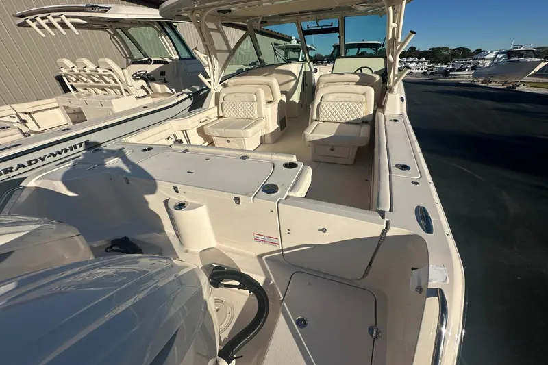 Slide: The Image of Grady-White Freedom 325 2026 - 3