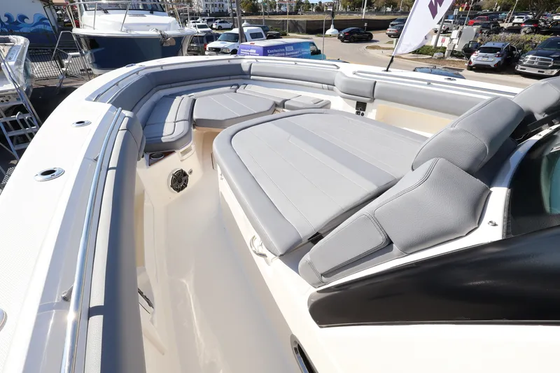 Slide: The Image of Boston Whaler 380 Outrage 2026 - 35