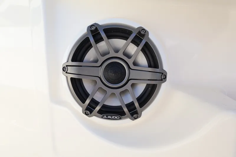 Slide: The Image of Boston Whaler 380 Outrage 2026 - 44