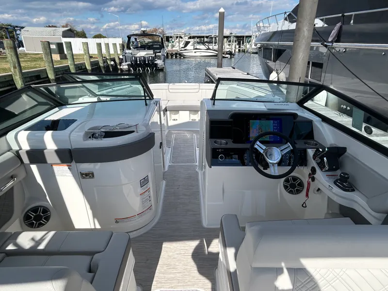 Slide: The Image of Sea Ray SDX 290 Outboard 2026 - 26