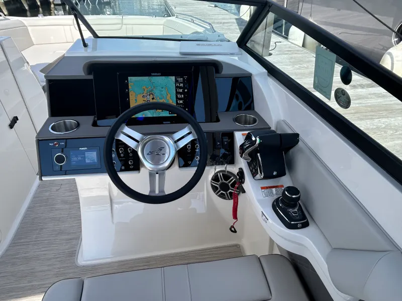 Slide: The Image of Sea Ray SDX 290 Outboard 2026 - 28