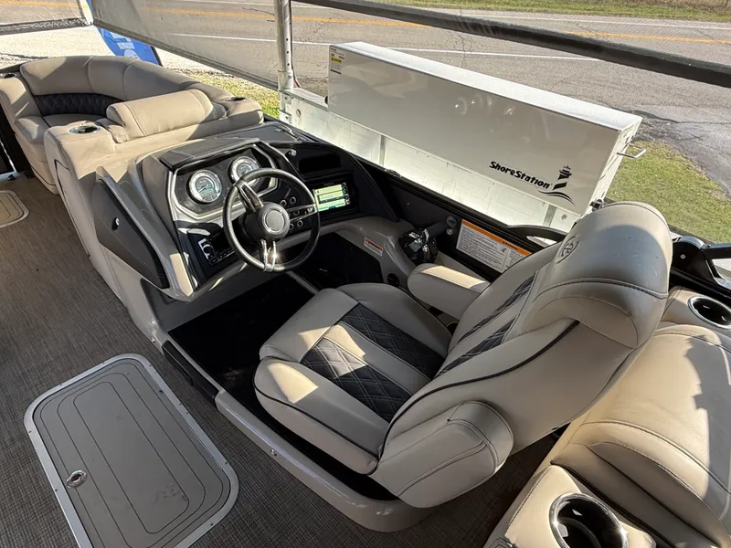 Slide: The Image of Barletta L23QC 2021 - 8