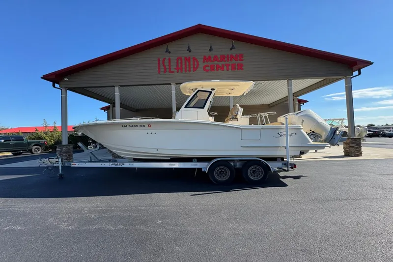 Slide: The Image of Scout 260 LXF 2024 - 15