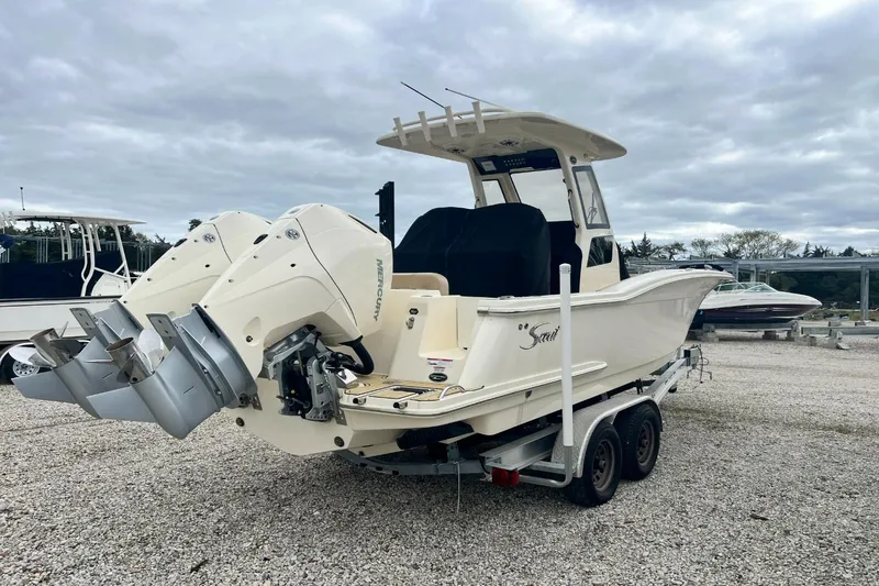 Slide: The Image of Scout 260 LXF 2024 - 4