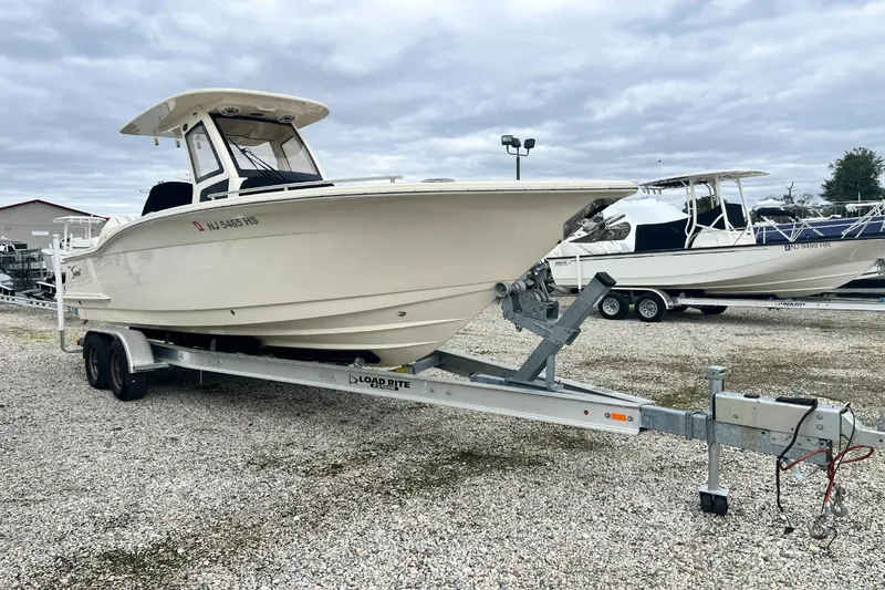 Slide: The Image of Scout 260 LXF 2024 - 5