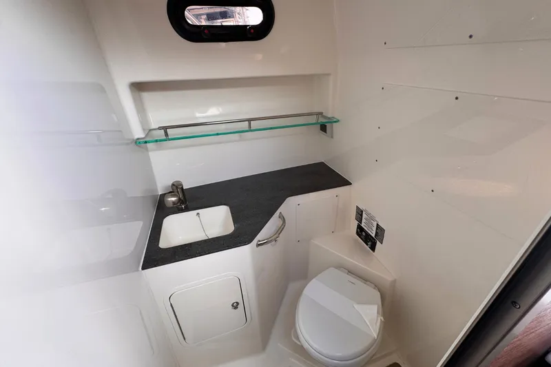 Slide: The Image of Boston Whaler 325 Conquest 2026 - 32