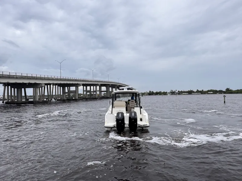 Slide: The Image of Boston Whaler 325 Conquest 2026 - 6