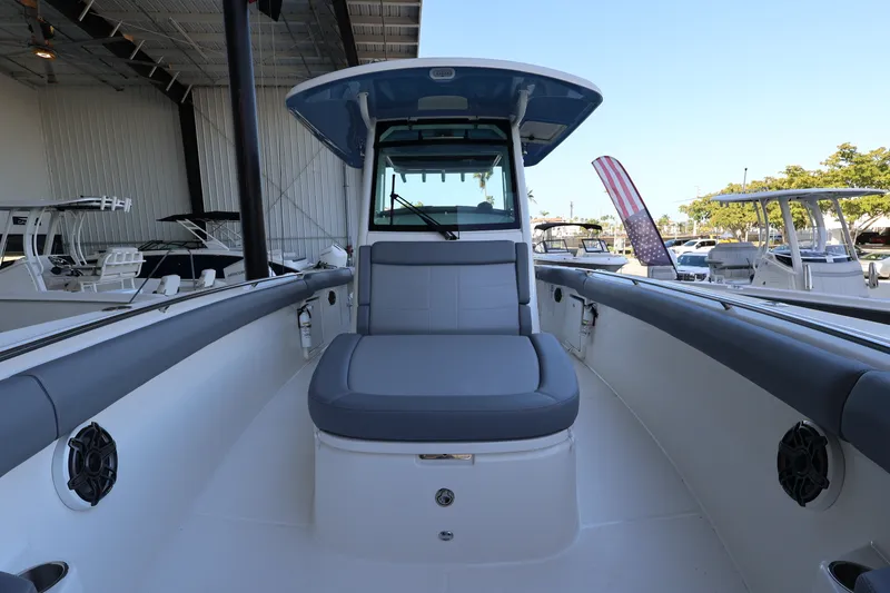 Slide: The Image of Boston Whaler 330 Outrage 2026 - 26
