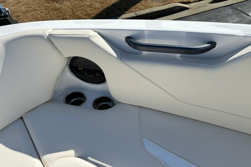 Slide: The Image of MasterCraft NXT22 2025 - 5