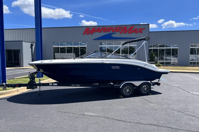 The Image of Sea Ray SPX 190 2025 - 0