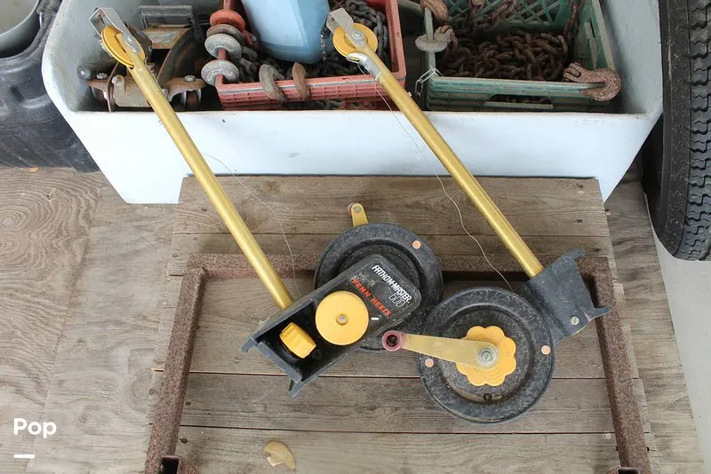 Slide: The Image of SeaCraft 23 1975 - 10202876