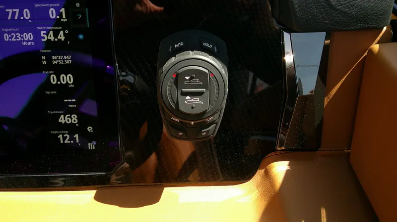 Slide: The Image of Chaparral 2870 SSX 2025 - 10