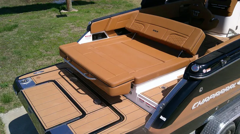 Slide: The Image of Chaparral 2870 SSX 2025 - 6