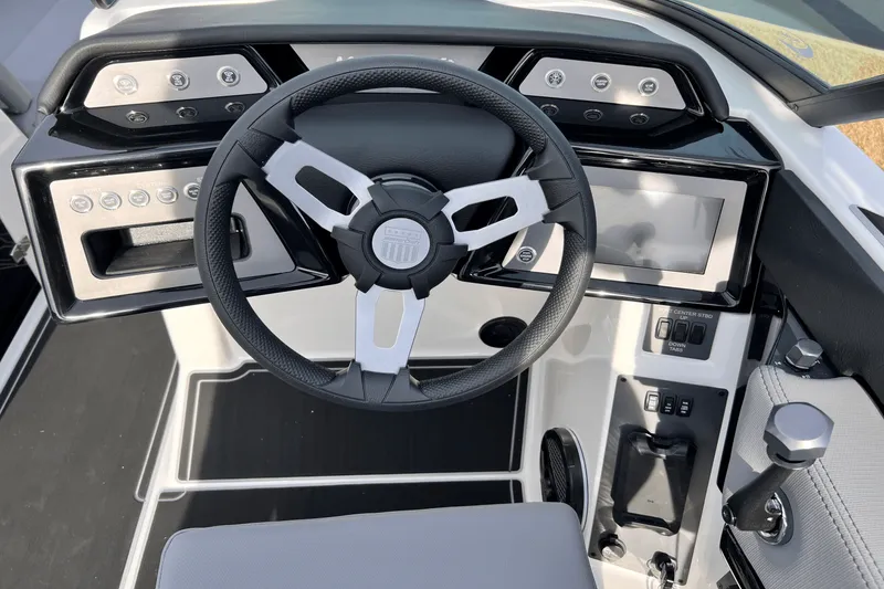 Slide: The Image of MasterCraft NXT22 2025 - 12