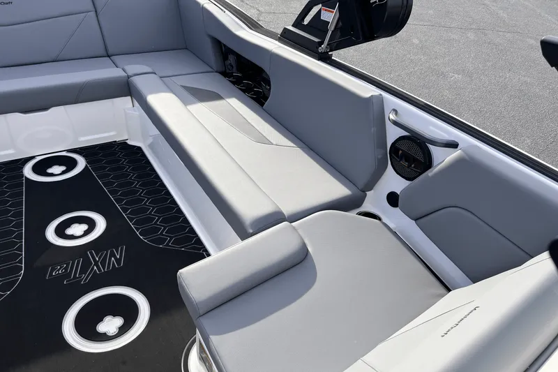 Slide: The Image of MasterCraft NXT22 2025 - 18