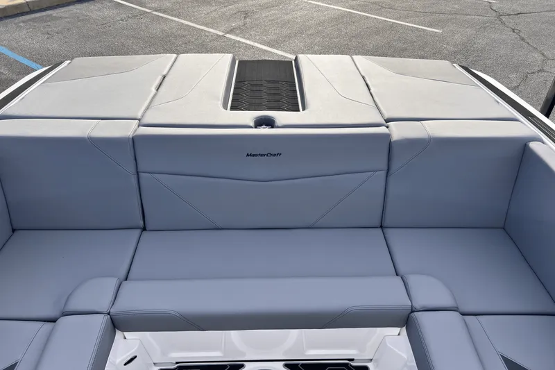 Slide: The Image of MasterCraft NXT22 2025 - 8