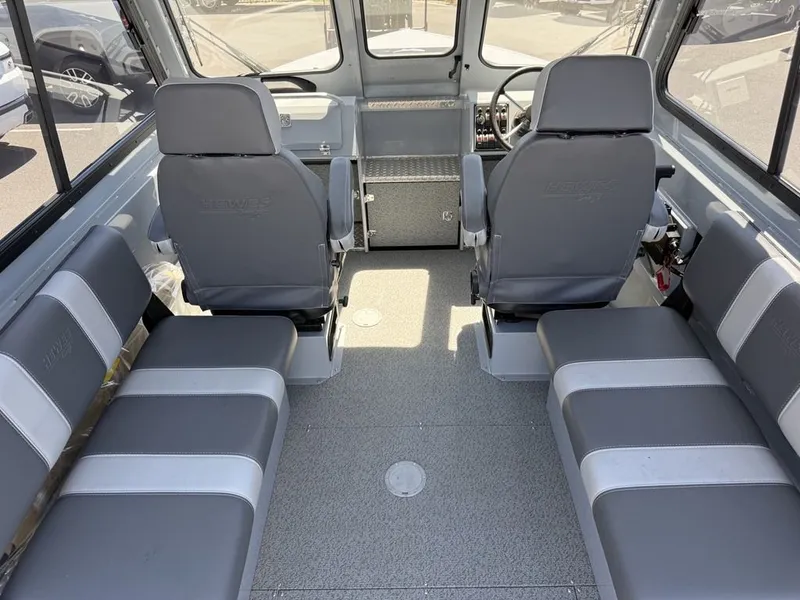 Slide: The Image of Hewescraft 190 Sea Runner Hardtop 2026 - 7