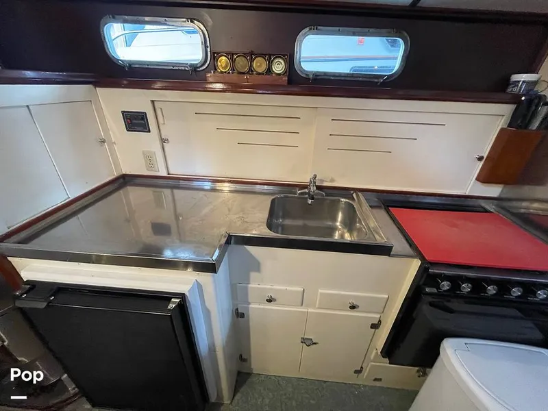 Slide: The Image of Stephens 38 Sedan 1947 - 10267853