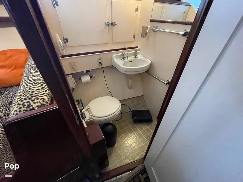 Slide: The Image of Stephens 38 Sedan 1947 - 10267974