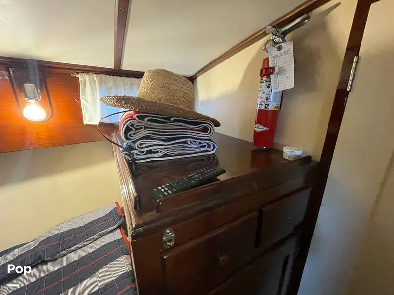 Slide: The Image of Stephens 38 Sedan 1947 - 10267993