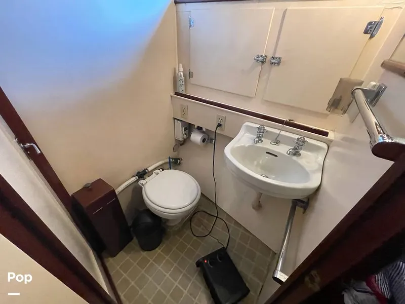 Slide: The Image of Stephens 38 Sedan 1947 - 10267998