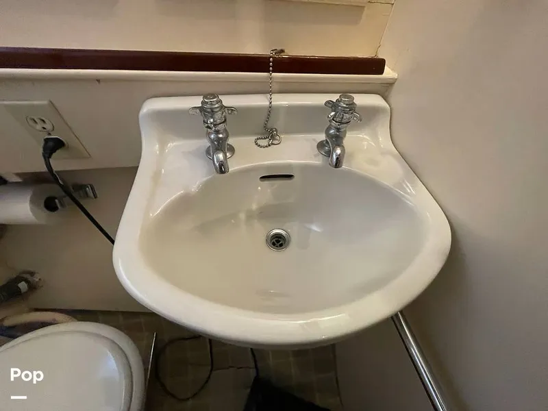 Slide: The Image of Stephens 38 Sedan 1947 - 10268001