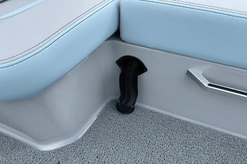 Slide: The Image of Mastercraft X26 2025 - 13