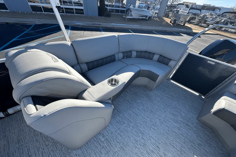 Slide: The Image of Bennington 23RSR 2025 - 11