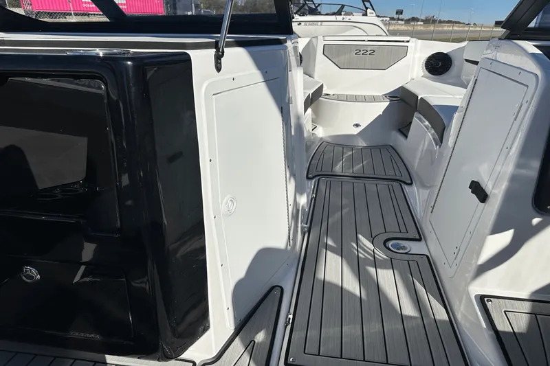 Slide: The Image of Yamaha 222SD 2025 - 13