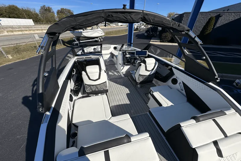 Slide: The Image of Yamaha 222SD 2025 - 24