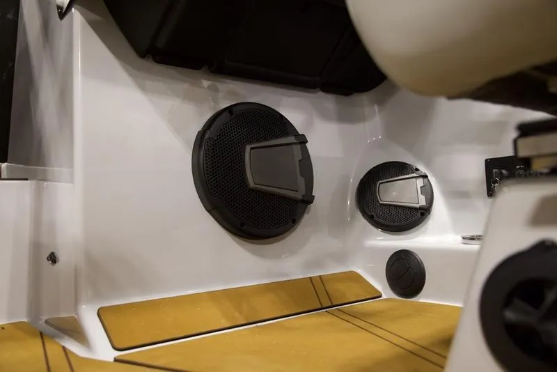Slide: The Image of Axis Wake Research T250 2026 - 20