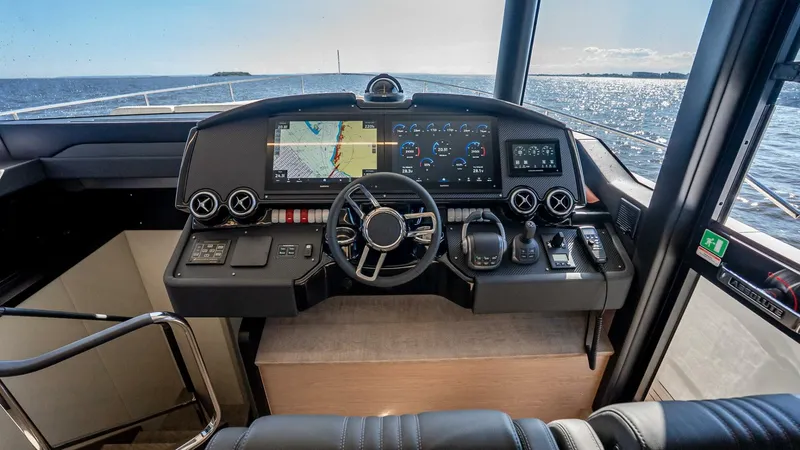 Slide: The Image of Absolute Navetta 58 2026 - 5624447