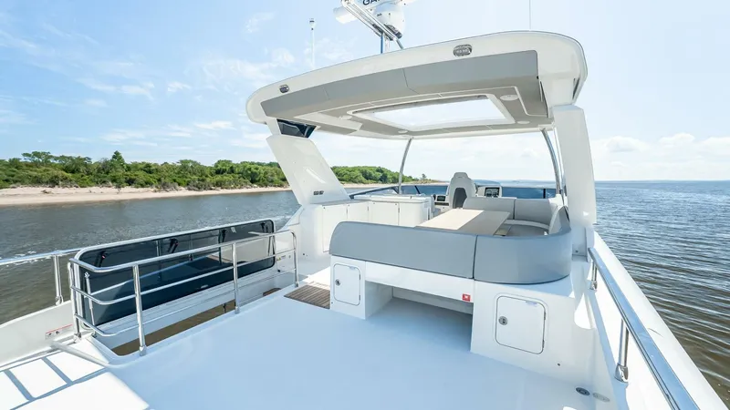 Slide: The Image of Absolute Navetta 58 2026 - 5624417