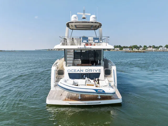 Slide: The Image of Absolute Navetta 58 2026 - 71