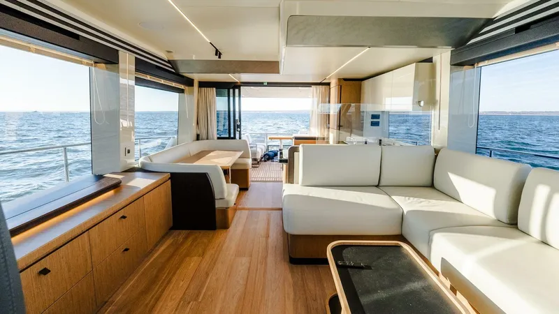 Slide: The Image of Absolute 60 Fly 2026 - 4930266