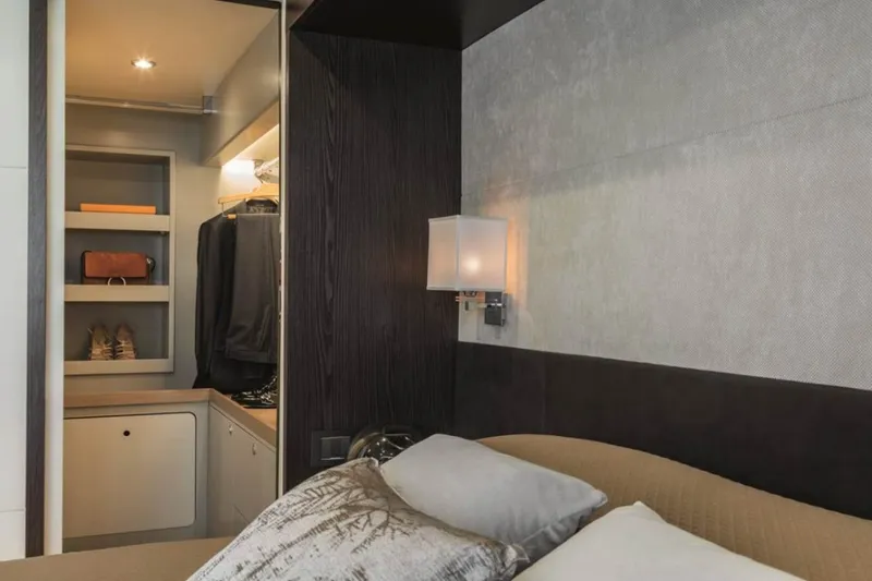 Slide: The Image of Master Stateroom  - 1196431