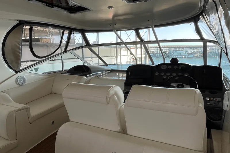 Slide: The Image of Cruisers Yachts 415 EXPRESS MOTOR YACHT 2006 - 13