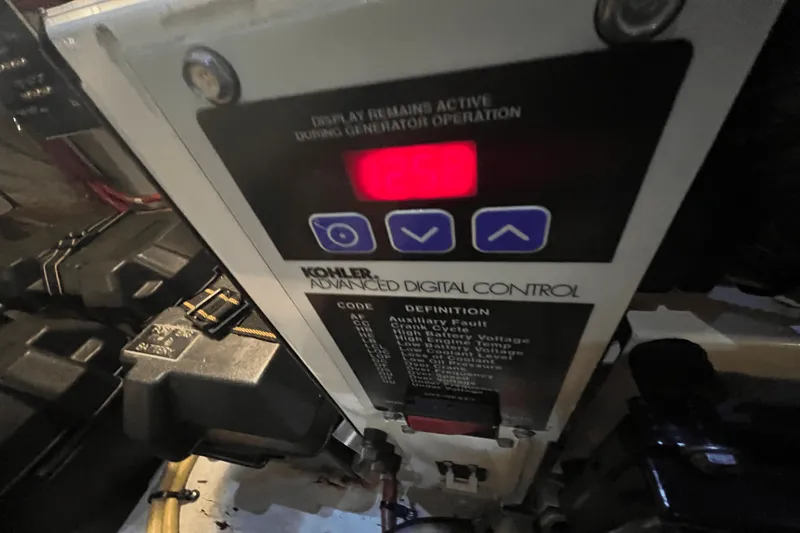 Slide: The Image of Cruisers Yachts 415 EXPRESS MOTOR YACHT 2006 - 51