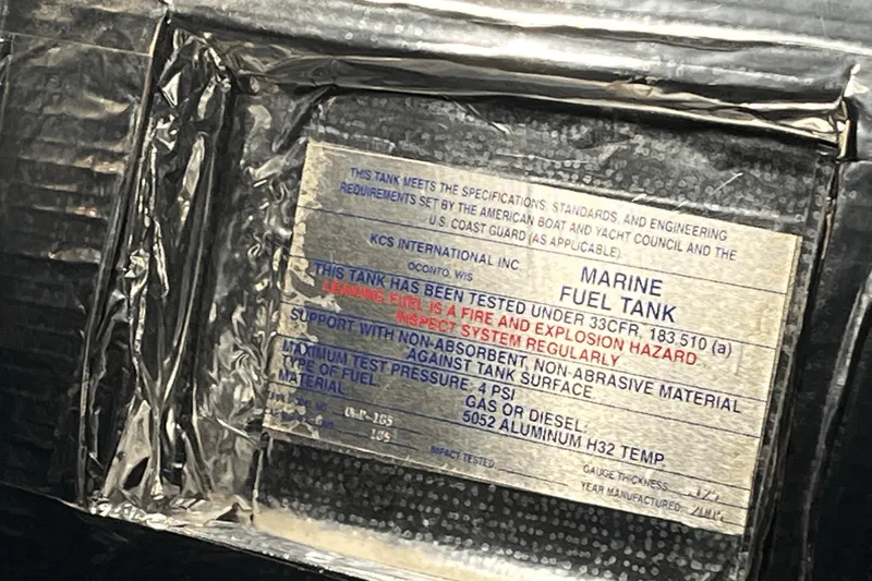 Slide: The Image of Cruisers Yachts 415 EXPRESS MOTOR YACHT 2006 - 57