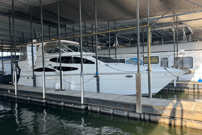 Slide: The Image of Cruisers Yachts 415 EXPRESS MOTOR YACHT 2006 - 68