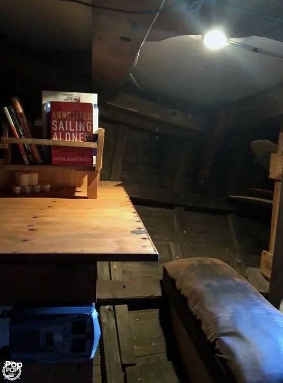 Slide: The Image of Custom 50' Yawl 1976 - 10226917