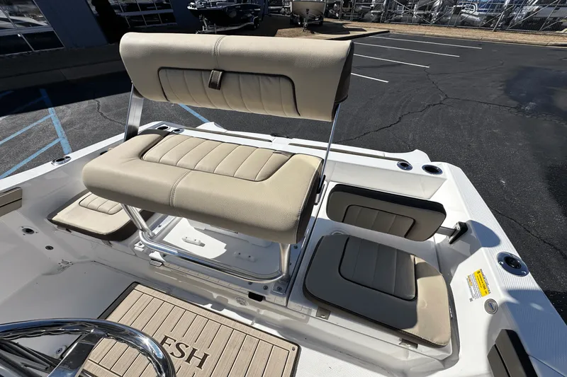 Slide: The Image of Yamaha 190 FSH Sport 2025 - 10