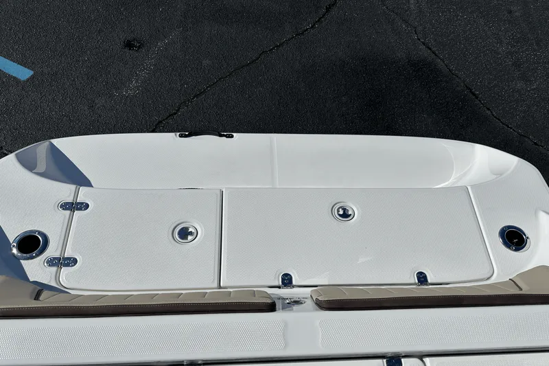 Slide: The Image of Yamaha 190 FSH Sport 2025 - 16