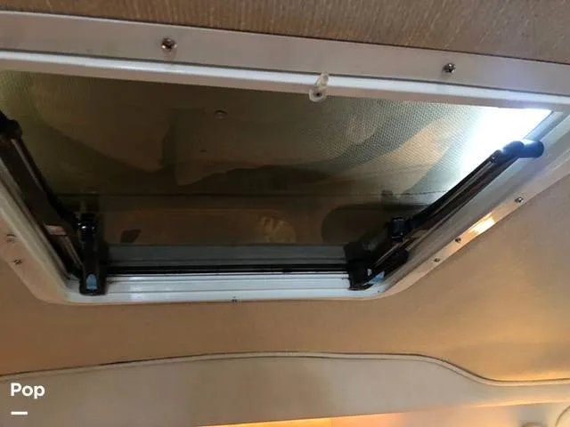 Slide: The Image of Sea Ray 330 Sundancer 1995 - 10549978