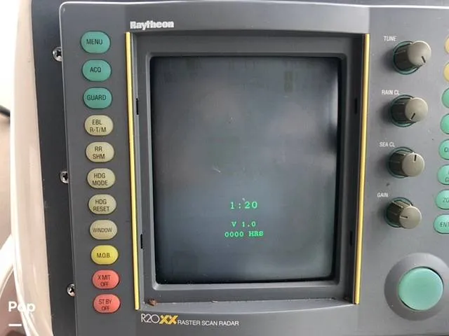 Slide: The Image of Sea Ray 330 Sundancer 1995 - 10549895