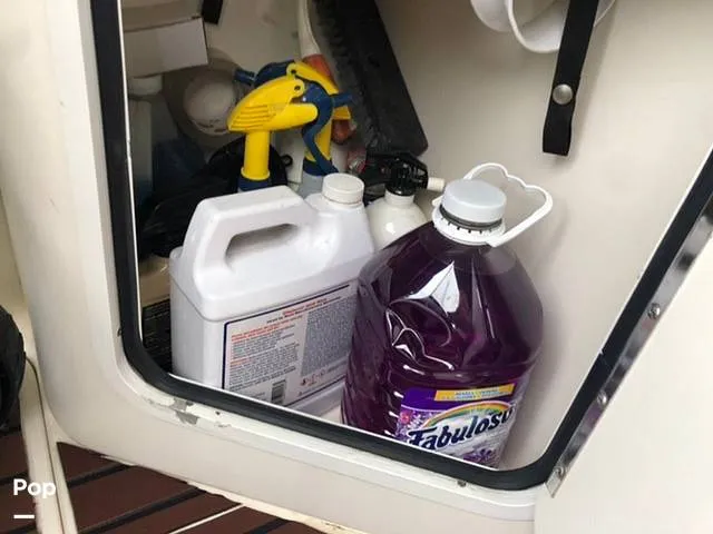 Slide: The Image of Sea Ray 330 Sundancer 1995 - 10549912