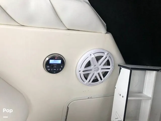 Slide: The Image of Sea Ray 330 Sundancer 1995 - 10549915