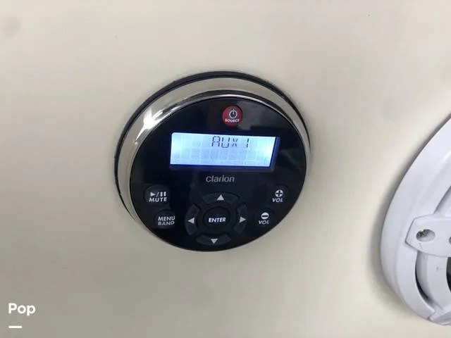 Slide: The Image of Sea Ray 330 Sundancer 1995 - 10549920