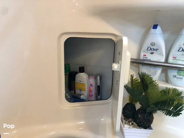 Slide: The Image of Sea Ray 330 Sundancer 1995 - 10549930