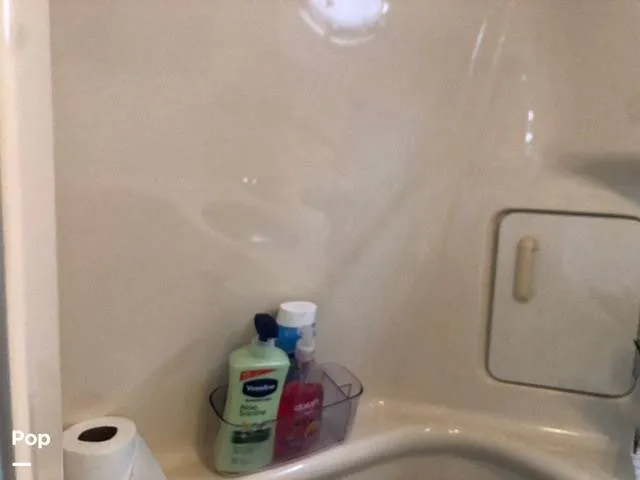 Slide: The Image of Sea Ray 330 Sundancer 1995 - 10549932